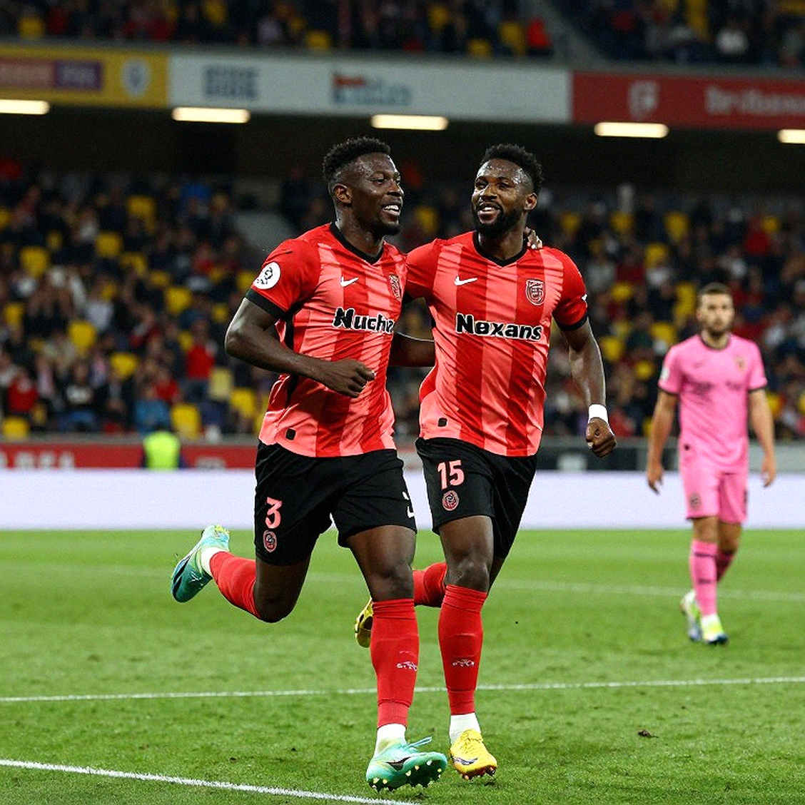 Cú đánh chặn ở phút thứ sáu: Max Dowman, Arsenal và tấm vé vào vòng 16 đội Carabao Cup Cú đánh chặn ở phút thứ sáu: Max Dowman, Arsenal và tấm vé vào vòng 16 đội Carabao Cup