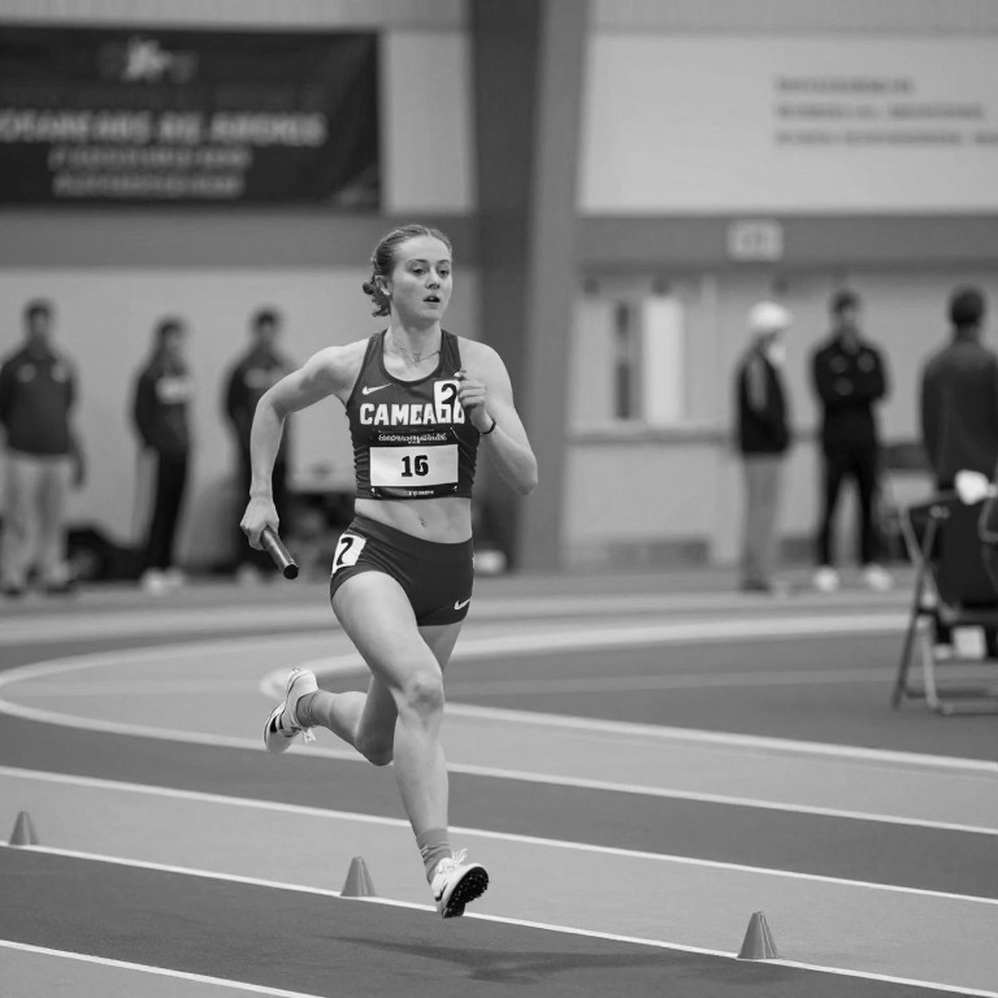 3 giờ sáng ở Quảng trường Hồ Chí Minh: Cuộc đua 42km Nghệ An và bài toán của những chân chạy ít ỏi