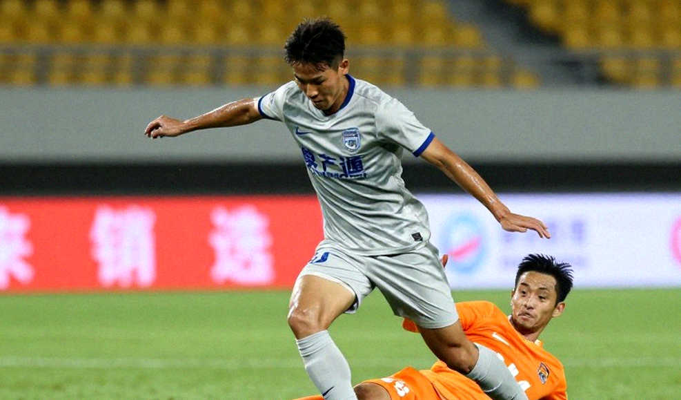 Saudi Arabia 1-0 Kuwait: Bàn phản lưới phút 73 đưa chủ nhà lên đỉnh bảng A Saudi Arabia 1-0 Kuwait: Bàn phản lưới phút 73 đưa chủ nhà lên đỉnh bảng A
