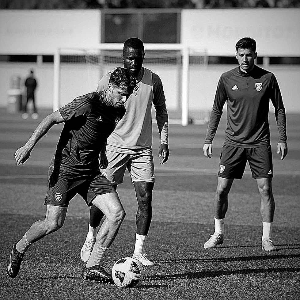 CAND FC: 8 ngày, 6 bản hợp đồng và một lời hứa lịch sử – canh bạc đốt cầu hay bước đi chiến lược?