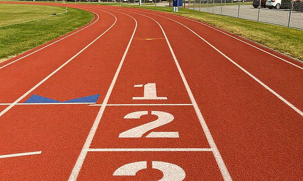 Jemma Reekie Breaks European Road Mile Record After Injury-Hit Season
