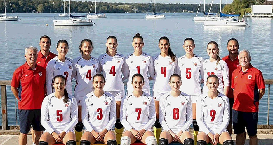 30 năm danh hiệu MOP bóng chuyền nữ NCAA: Dòng chảy ngầm từ sân trong nhà ra bãi biển